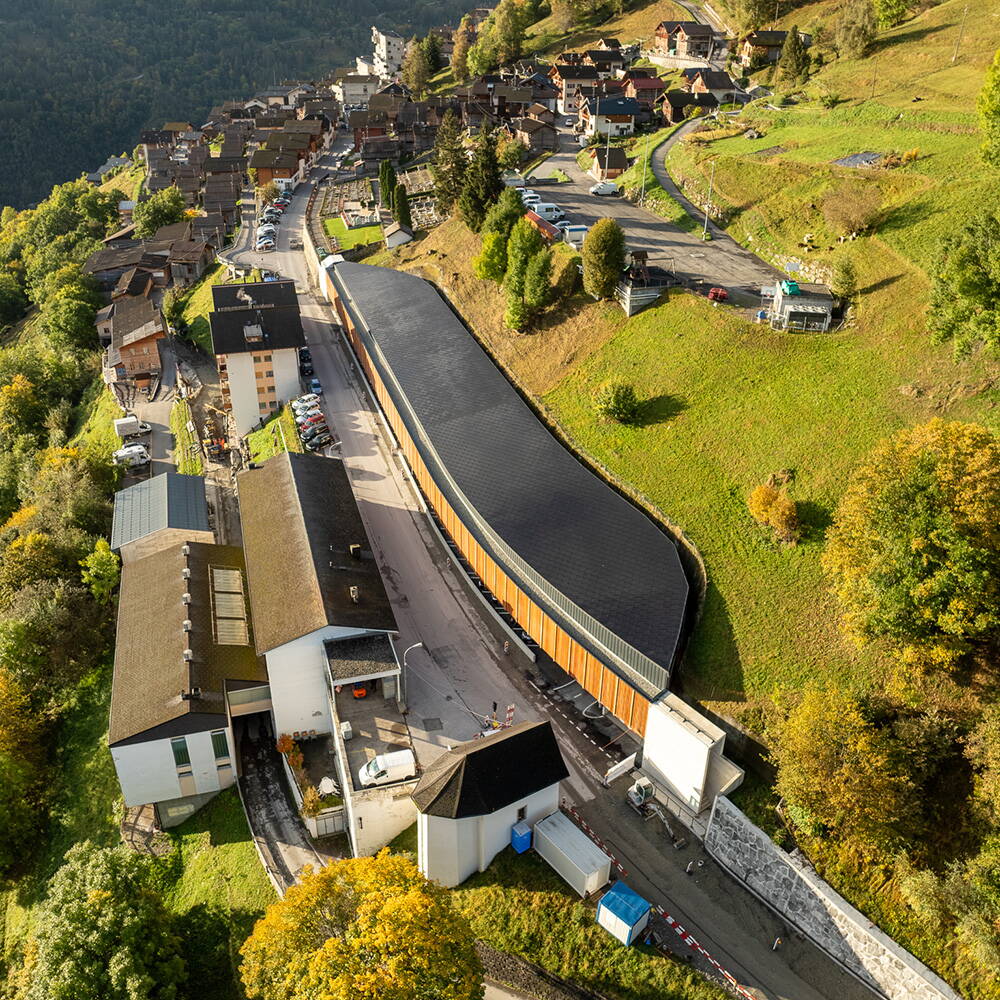 Das SunStyle Solardach kann auch auf grossflächigen und speziellen Flächen eingesetzt werden.