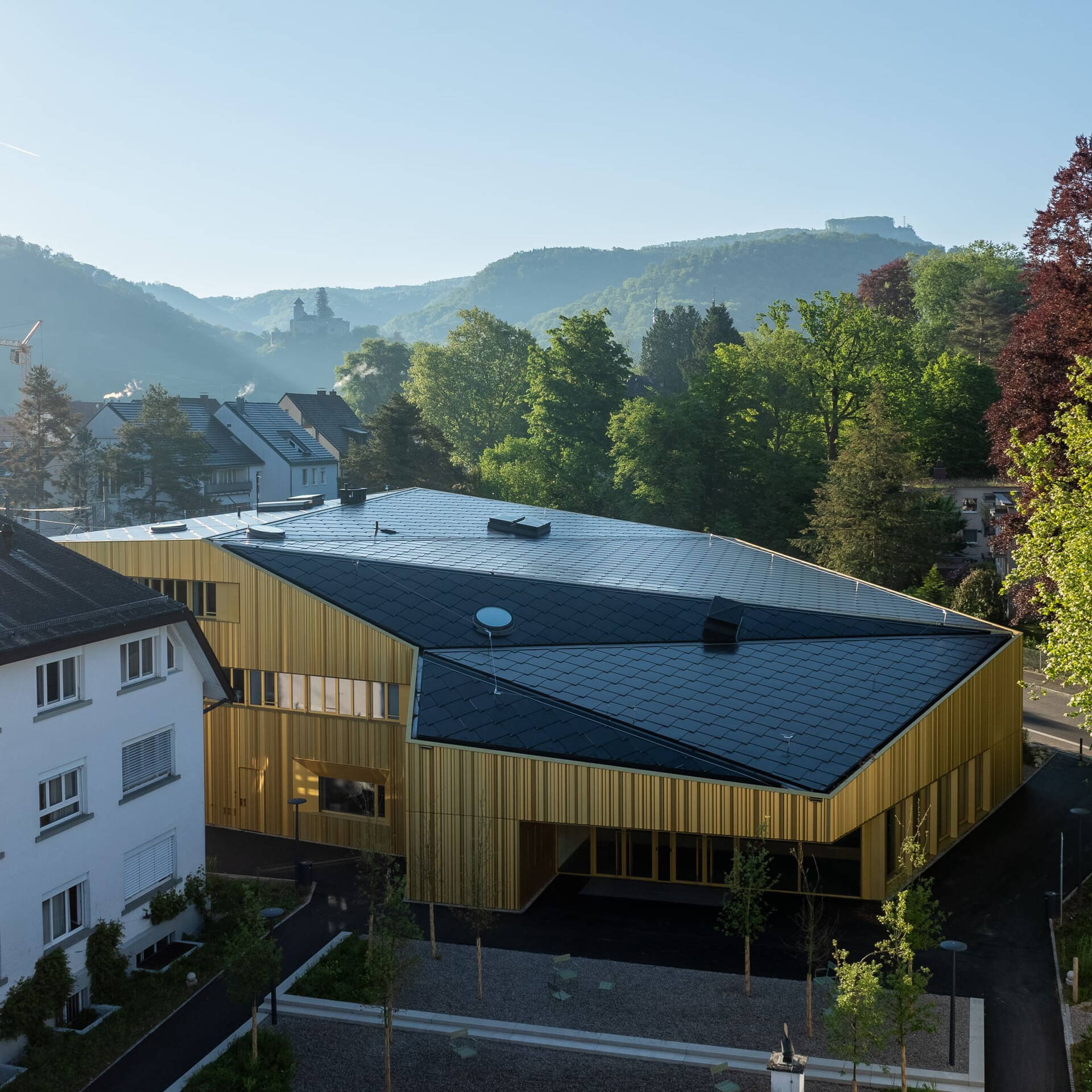 Das Setzwerk in Arlesheim zeigt hervorragend auf, wie sich zeitlose Architektur mit Nachhaltigkeit kombinieren lässt.